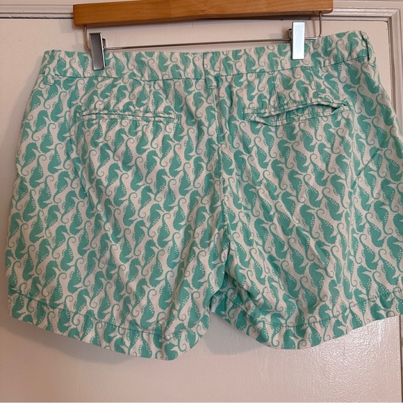 Old Navy Women's Chino Cotton Seahorse Pattern White Aqua Green Shorts - Picture 5 of 8